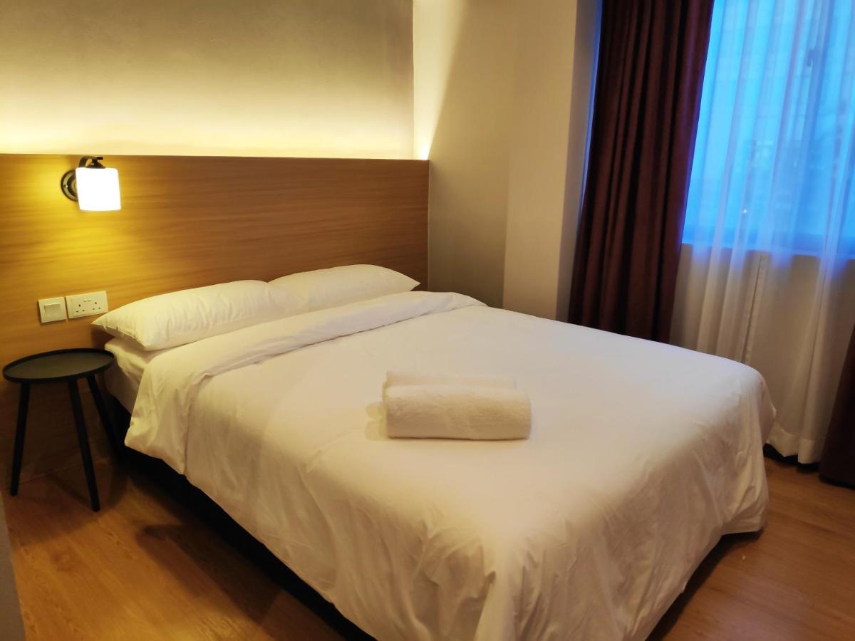 Ez Suites Бандар Сери Бегаван Екстериор снимка